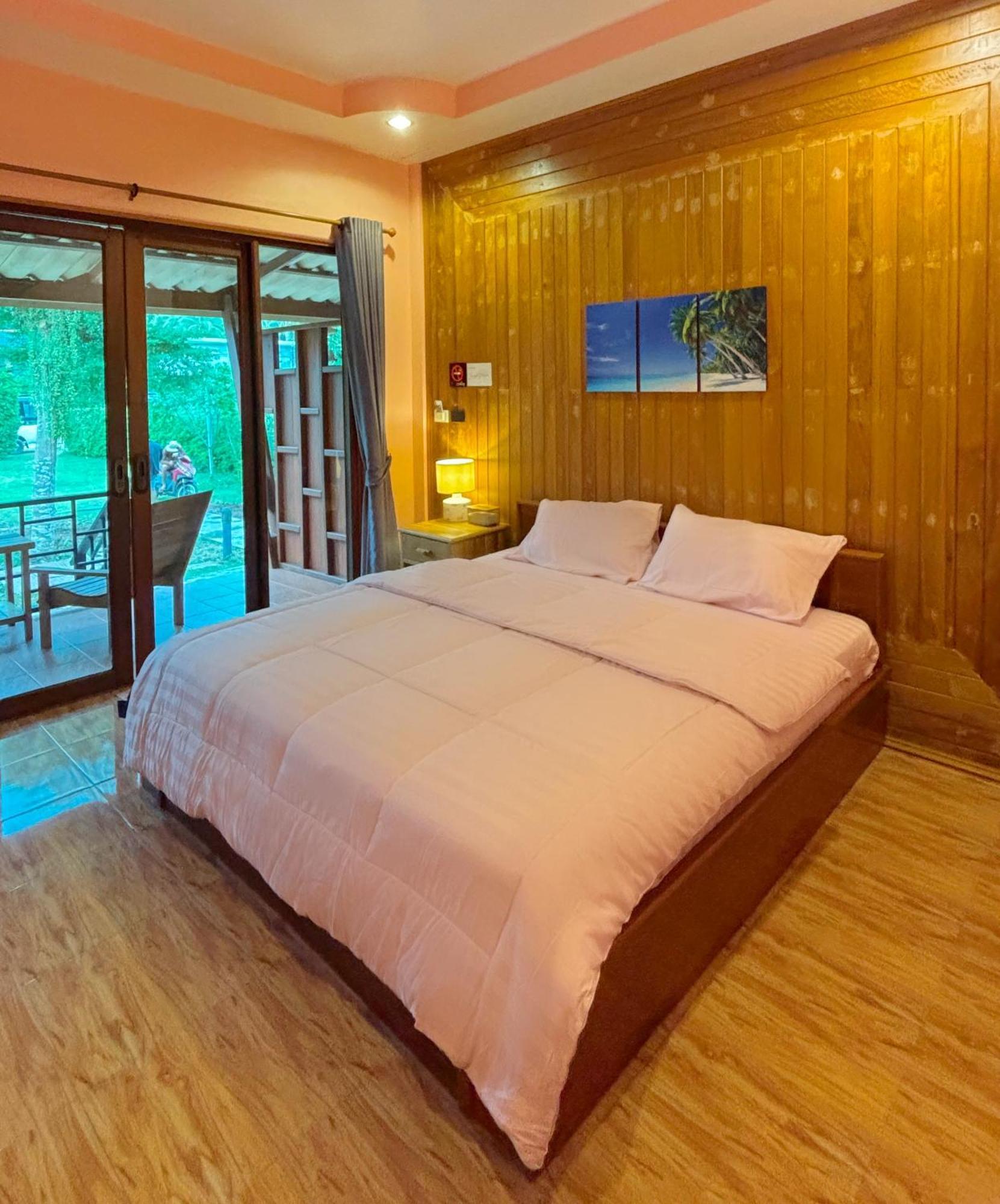 Aow Thai Homestay Ban Hin Dam Kültér fotó